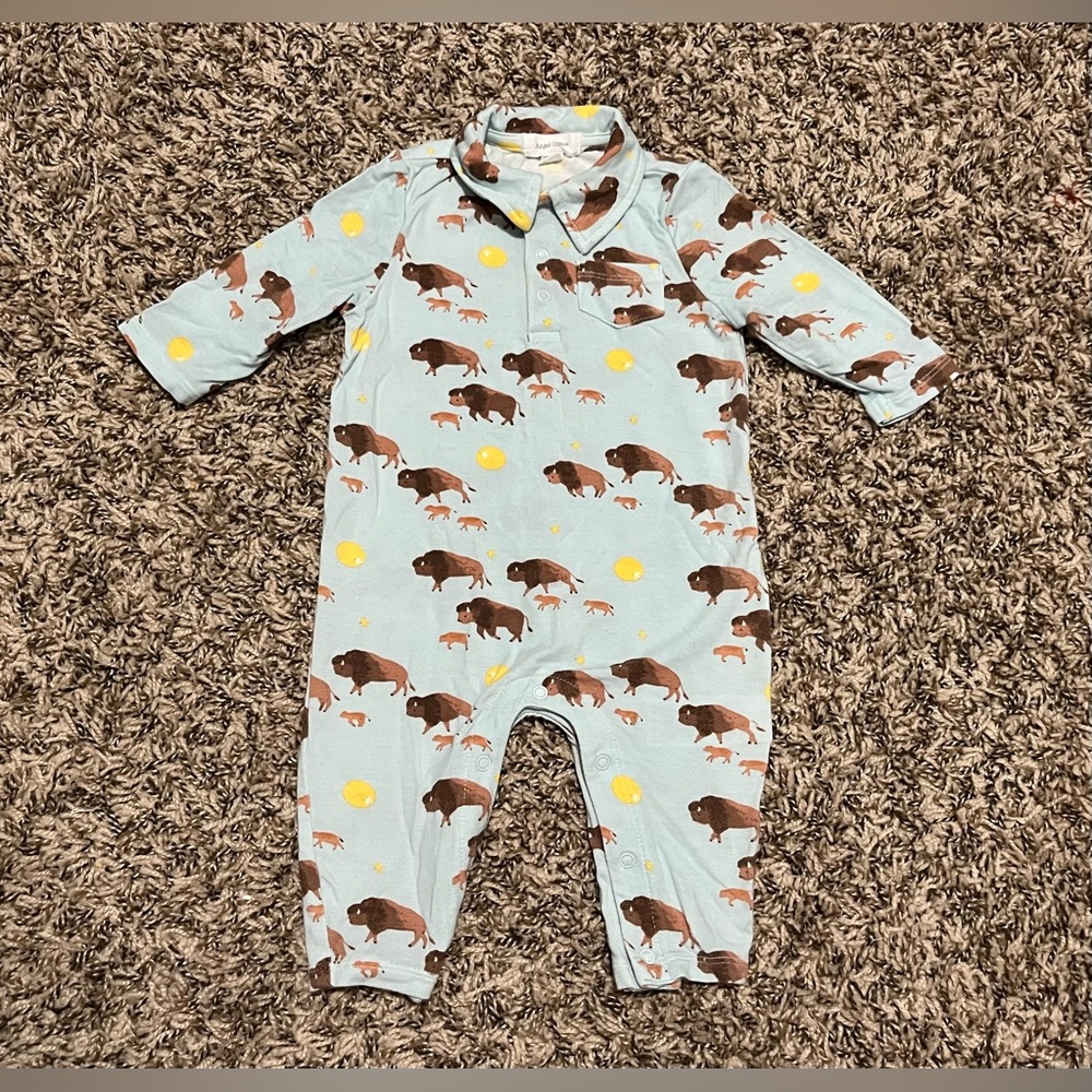 Angel Dear Bamboo Buffalo Print Collared Romper Baby Boy 3-6 Months